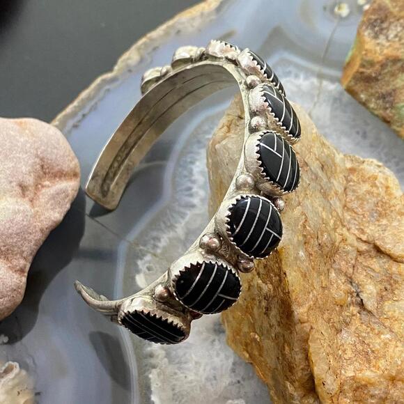 Vintage Native American Sterling Silver Channel Inlay Oval Onyx Bracelet - Picture 5 of 10